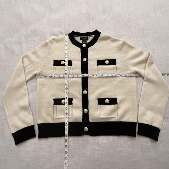 C By Bloomingdale’s Contrast Trim Cashmere Cardigan Size M NWOT - Picture 6 of 16